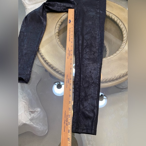 Mudd flex stretch Women's High-Rise Leggings. Size XS, black - Picture 6 of 13